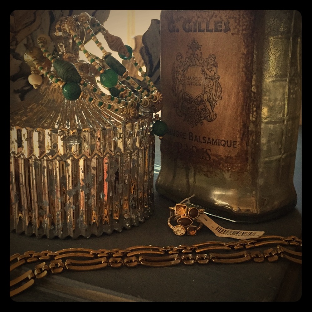Green and Gold Jewelry Ensemble Set